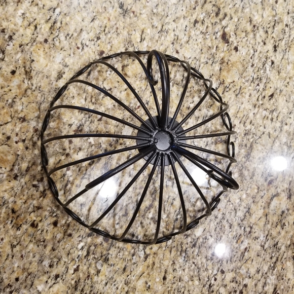 Vintage Scrolled Black Metal Footed Basket Planter Organizer - Picture 4 of 4